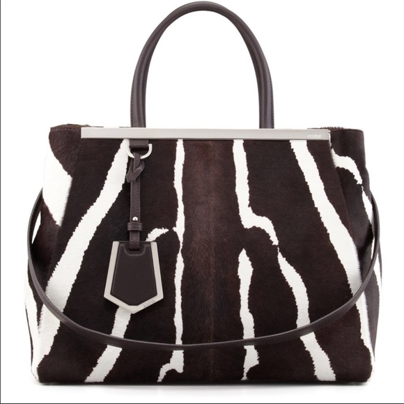 🌹FENDI 2jours medium zebra-print calf hair🌹 - Picture 4 of 14